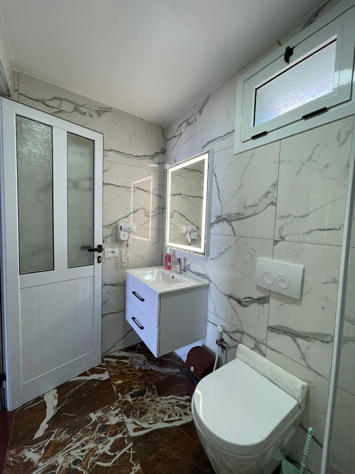 Panorama Sea View Apartments Vlorë エクステリア 写真