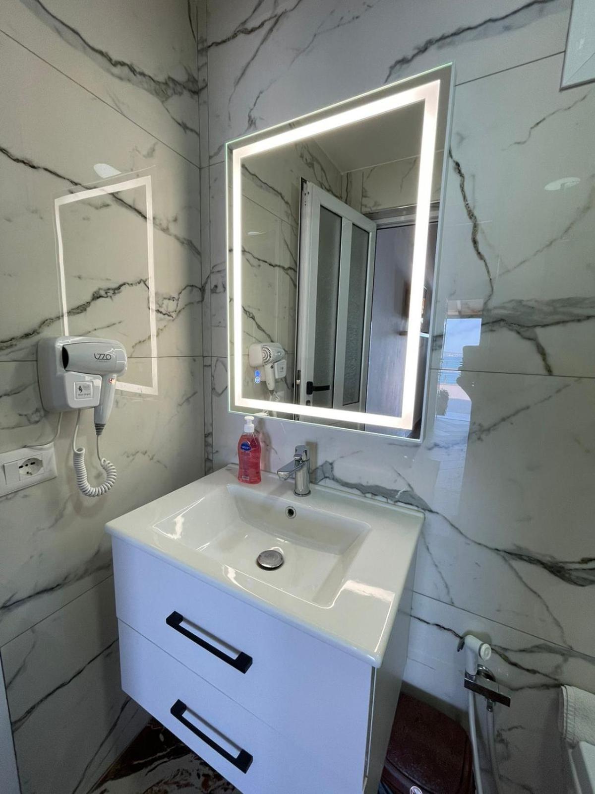 Panorama Sea View Apartments Vlorë エクステリア 写真